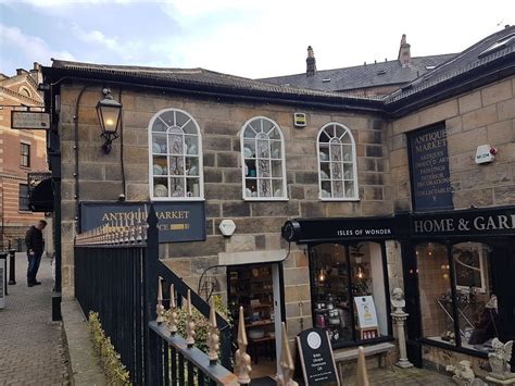 MONTPELLIER MEWS ANTIQUES MARKET (2024) All You Need to Know BEFORE You ...