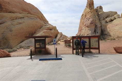 gjhikes.com: White Domes Loop