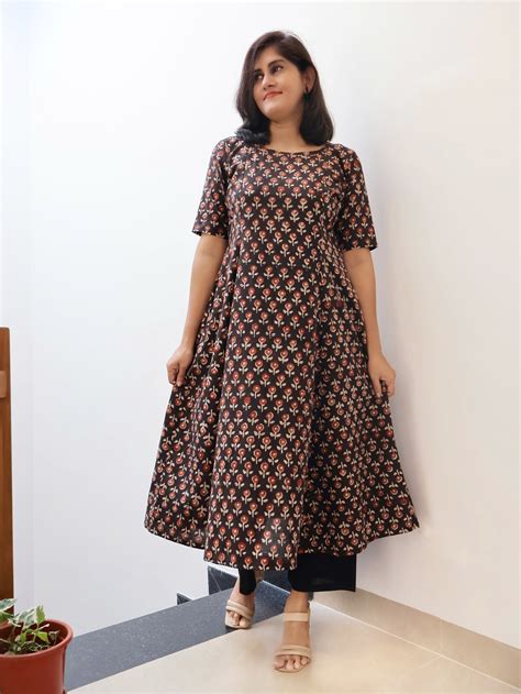 Black Madder Bagru Hand Block Cotton Kurta for Women | Breathable ...