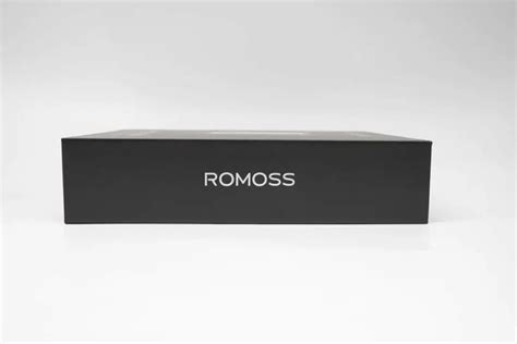 拆解报告：罗马仕130W全能充PPU10移动电源-EDN 电子技术设计