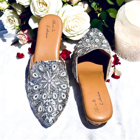Buy Jutti, Punjabi Jutti, Mules, Indian Shoes, Khussas, Bridal Shoes ...
