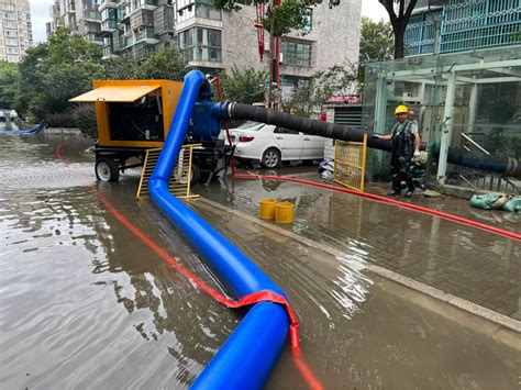 宁波中心城区多处积水 这些路段因积水封道-新闻中心-中国宁波网