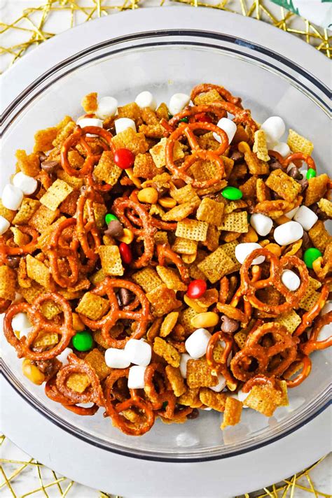 Easy Christmas Chex Mix Recipe with M&Ms