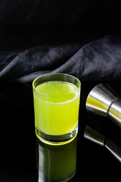 Melon Ball Shot - Twist and Toast