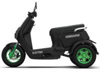 Kabira Mobility Humsafar Lead Acid Trike Picture Gallery. Matte Black ...