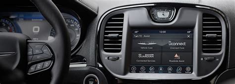 Uconnect Software Update Chrysler 的图像结果