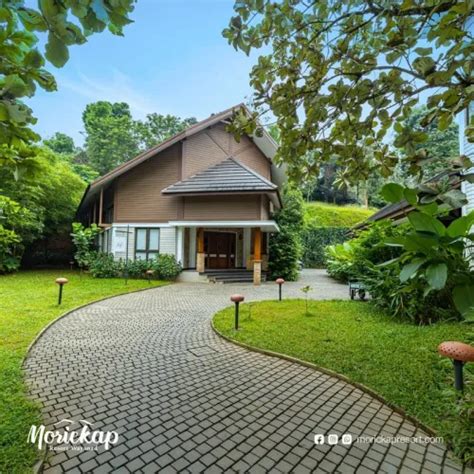 Resort Booking: Explore Wayanad, Ooty, Munnar & More