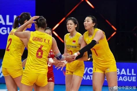 中国女排3-0完胜荷兰女排 今晚9时对阵多米尼加_中华网