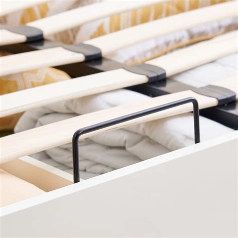 Buy Senorita Shyla King Bed with Hydraulic Storage - Cream from Home ...