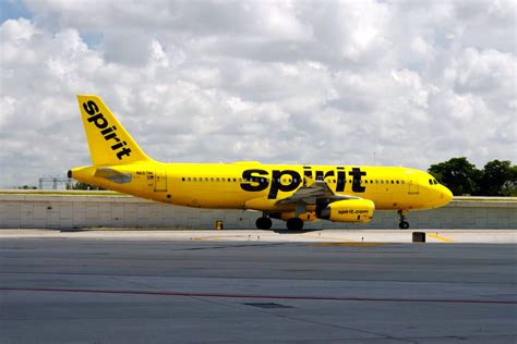 The CHEAPEST Spirit Airlines Flights to Orlando in June - AllEars.Net