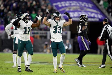 Eagles or Steelers defense Week 14 Start/Sit advice and fantasy projections