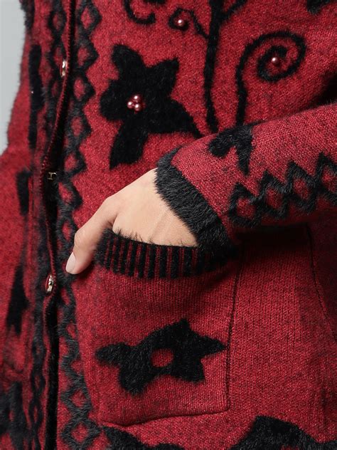 Maroon Floral Knitted Cardigan – Global Republic