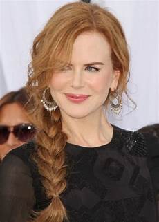 What Hairstyle Suits A Big Forehead by 30 Best Hairstyles For Big Foreheads Herinterest What Hairstyle Suits A Big Forehead