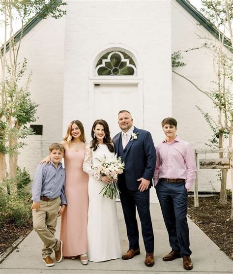 Best 12 Who Is Violet Moon Howey? Everything About Sarah Shahi’s ...