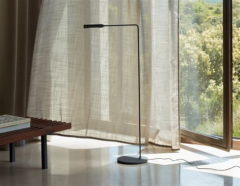 Lumina Flo Floor lamp, matt white | Finnish Design Shop UK