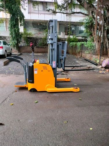 Electric Reach Lift Manufacturer from Pune
