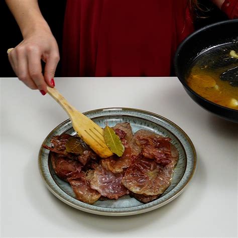 Steak with Fried Egg - Portuguese Bitoque Recipe