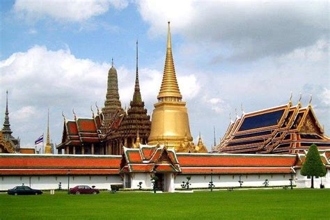Bangkok Old Town: Day and Night Tour in Bangkok | Pelago
