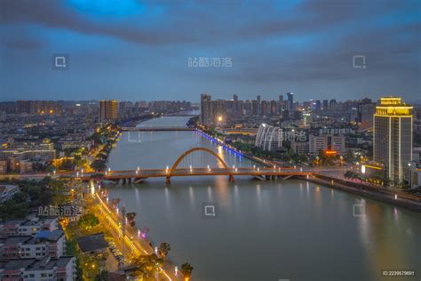 四川省德阳市旌阳区夜景_站酷海洛_正版图片_视频_字体_音乐素材交易平台_站酷旗下品牌