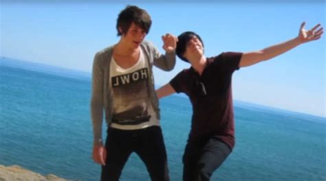 YouTubers Dan and Phil Reveal They're Dating