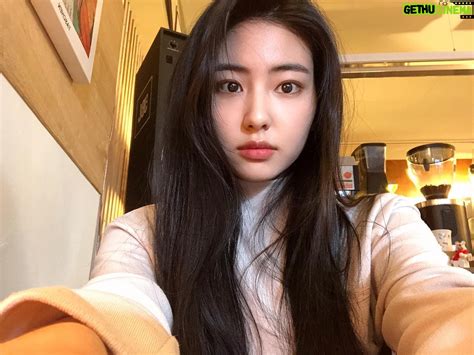 Ha Yul-Ri Wiki, Biography, Age, Photos, Spouse and more