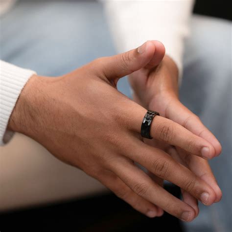 Quor Black Band Ring - Mesmerize India