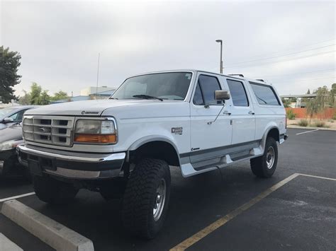 Found a unicorn this morning, 1996 Ford Centurion. https://www.tfltruck.com/2018/02/truck-rewind ...