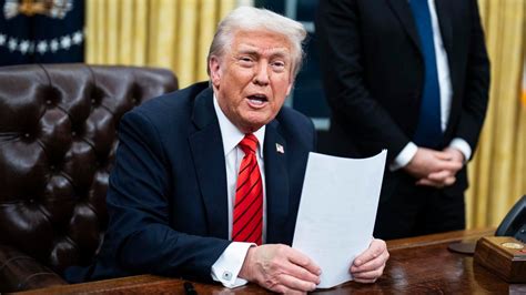 Trump tariffs live updates: Judge says US must start issuing tariffs refunds, states challenge fresh tariffs