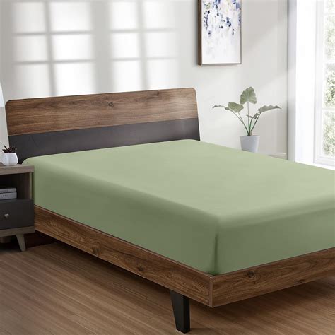 Amazon.com: FreshCulture King Fitted Sheet Only - Hotel Quality Fitted ...