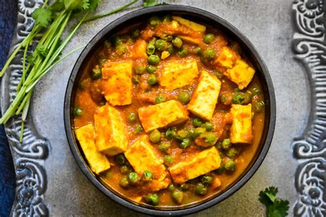 Cook Matar Paneer