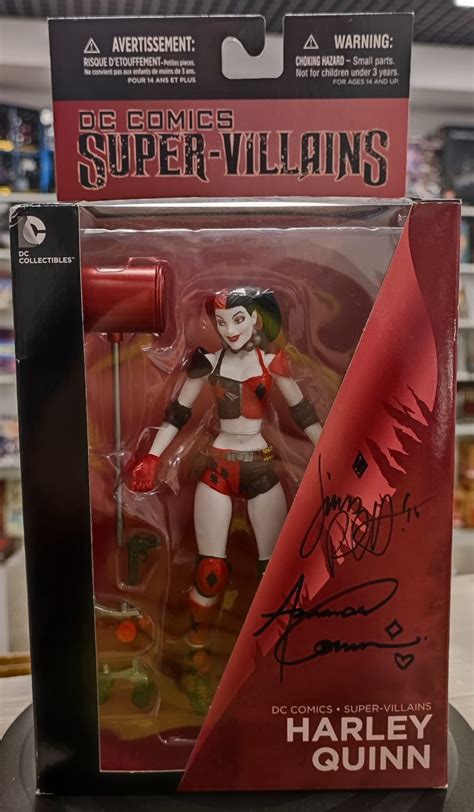 DC Comics New 52 Roller Derby Harley Quinn Action Figure – Signed ...