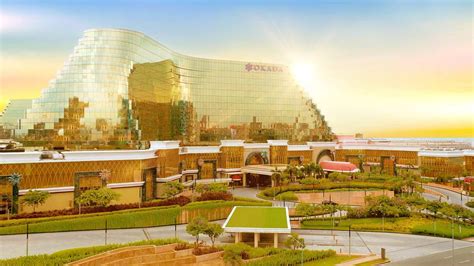 THE 10 CLOSEST Hotels to Okada Manila, Paranaque
