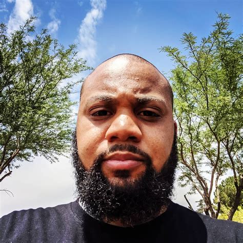 Michael Scanlan Et Anne Marie Fahey Courier Summer 2013