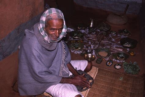 Nepal Religion 的图像结果
