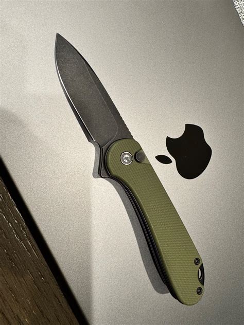 Nitro-V vs D2 Steel - Knife Focus