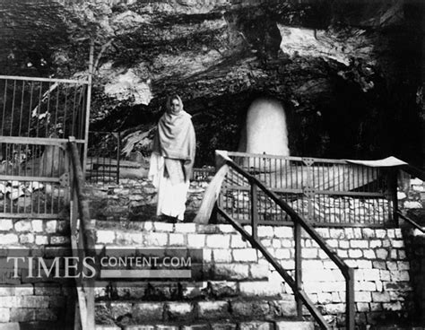 Icy Shiva Linga Travel Photo The ice Shiva Linga, a nat...