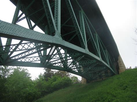 HistoricBridges.org - Cut River Bridge Photo Gallery