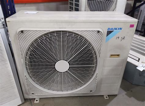 Floor Mounted Air Conditioner with Condenser - Floor Mounted Air ...