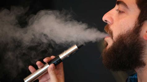 The gentleman’s guide to vaping | GQ India