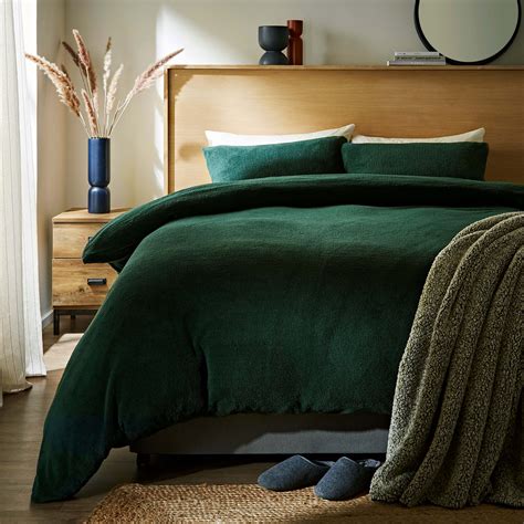 Dunelm Teddy Green Duvet Cover and Pillowcase Set, Size: Kingsize Green ...