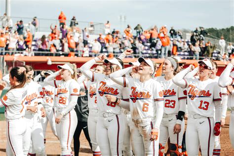 Clemson Softball - Clemson Tigers Official Athletics Site