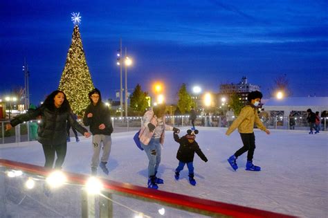Looking for fun outside this winter? Check out these 9 ice skating ...