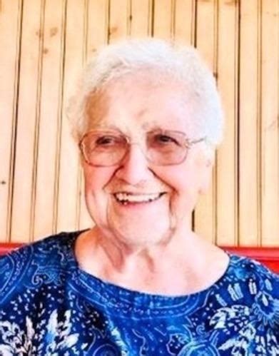 Elizabeth Bartosiewicz Obituary (1930 - 2025) - Manistee, MI - Manistee ...