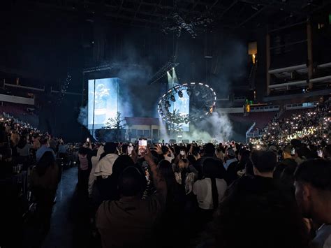 What Are Floor Seats At A Concert | Viewfloor.co
