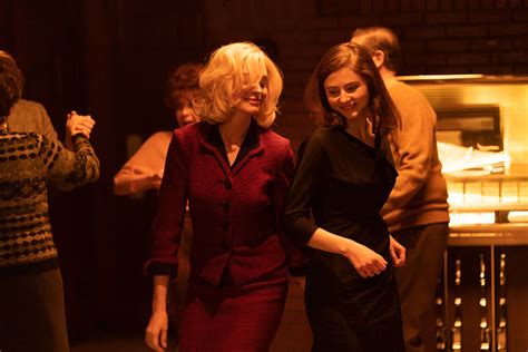 ‘Eileen’ Is Anne Hathaway’s Sexiest Turn in Years