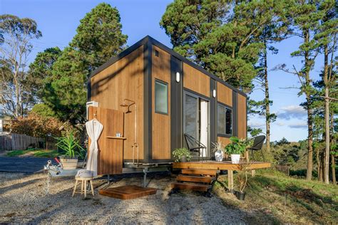 The Joey Is an Affordable and Eco-Friendly Tiny House With a Luxurious ...