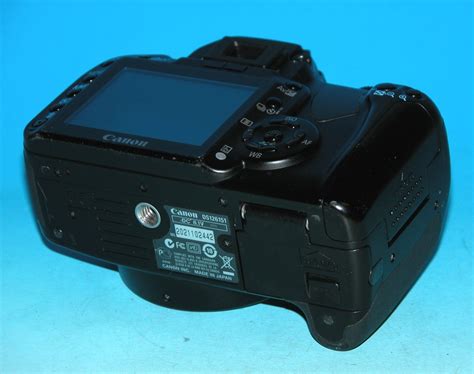 Canon EOS Digital Rebel XTi / EOS 400D 10.1MP Digital SLR Camera ...