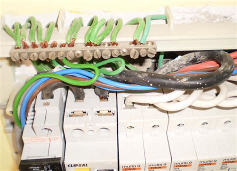 Electricity in the House 的图像结果