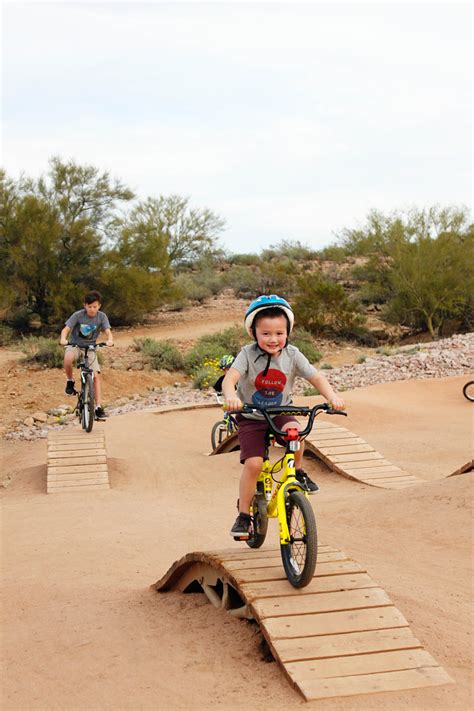 15 Fun Things to do in Mesa Arizona with Kids - Simply Wander
