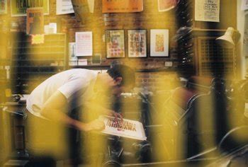 Media Items Examples 的图像结果